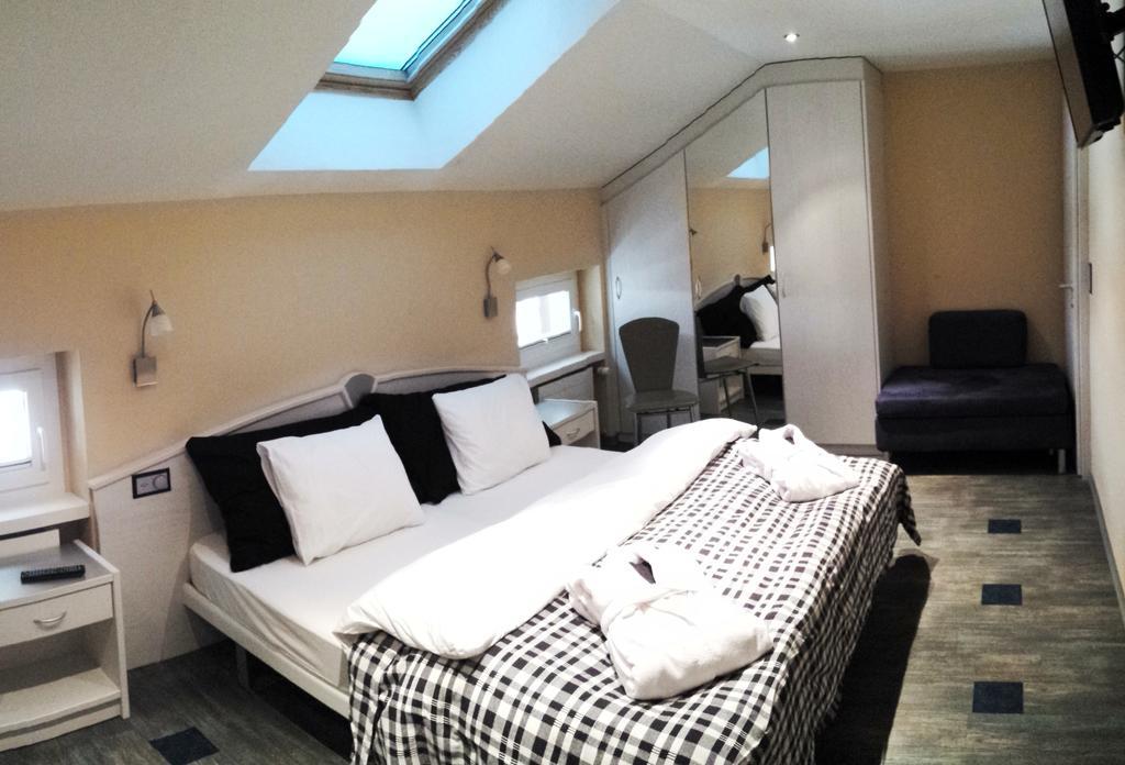 Hotel Europa Saas Fee Szoba fotó